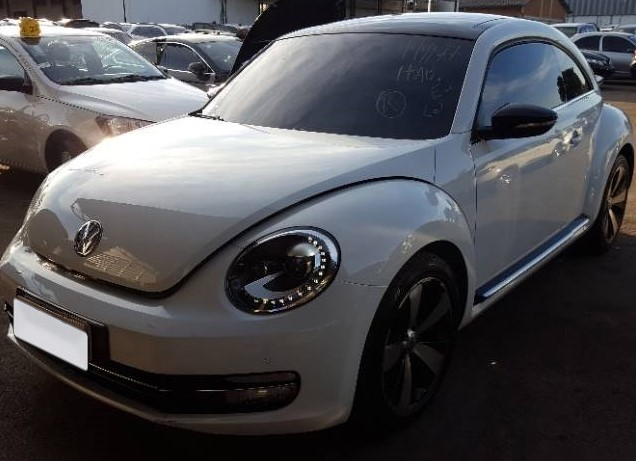 LOTE 096 VOLKSWAGEN FUSCA DSG 2.0 16V TSI TURBO