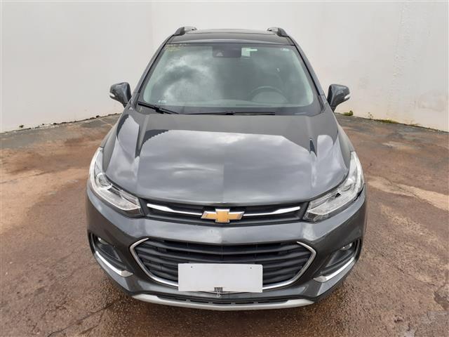LOTE 047 TRACKER PREMIER 2018/2019 