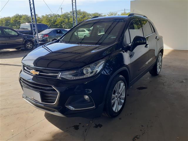 LOTE 048 TRACKER LTZ 2016/2017