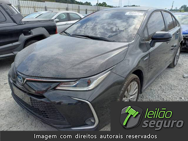 LOTE 064 TOYOTA COROLLA ALTIS HYBRID 