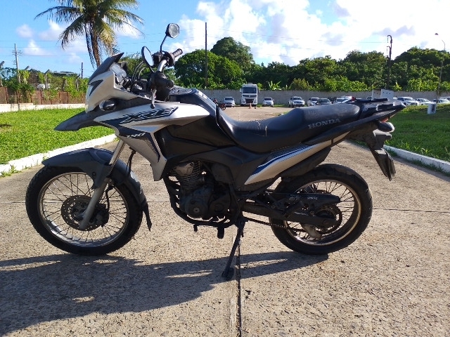 LOTE 094 XRE 190 2018/2018