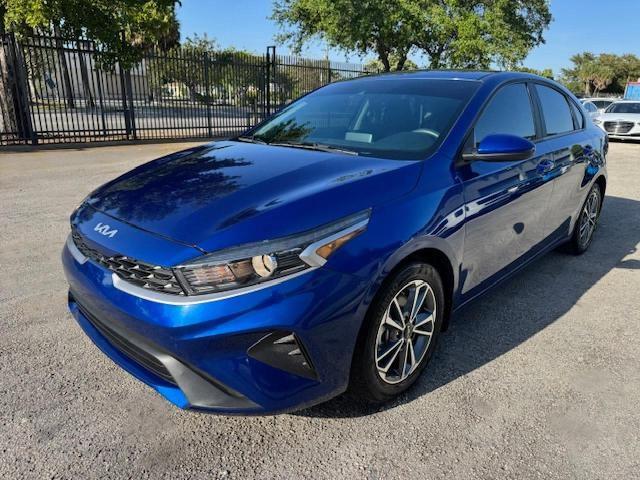 LOTE 023 KIA FORTE FE 