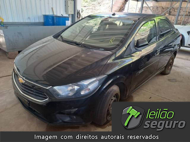 LOTE 033 CHEVROLET PRISMA