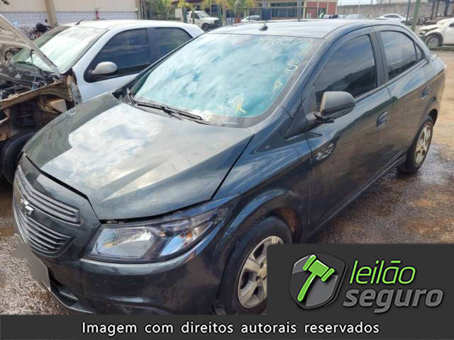 LOTE 034 CHEVROLET PRISMA 