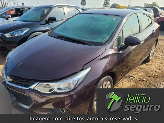 LOTE 045 CHEVROLET CRUZE 